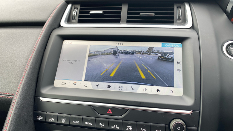 Jaguar E-Pace 2.0 [200] Chequered Flag Edition 5dr Auto Petrol Estate